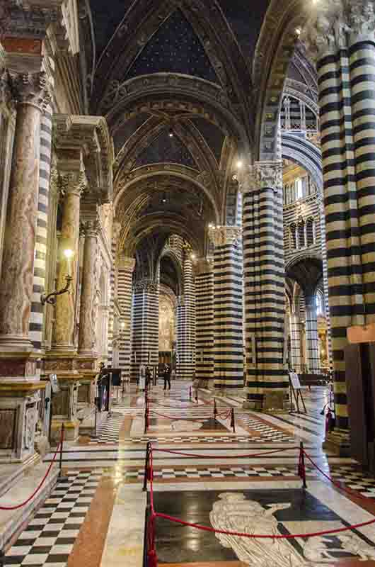 49 - Italia - Siena - catedral - interior
